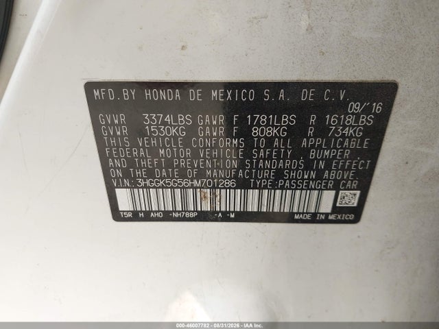 Honda FIT LX 2017 3HGGK5G56HM701286 Image 9