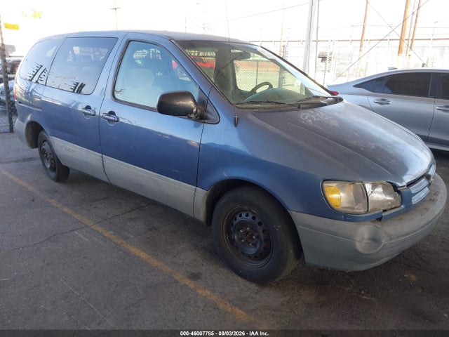 46007785 :رقم المزاد ، 4T3ZF19C4YU193947 vin ، 2000 Toyota Sienna Ce مزاد بيع