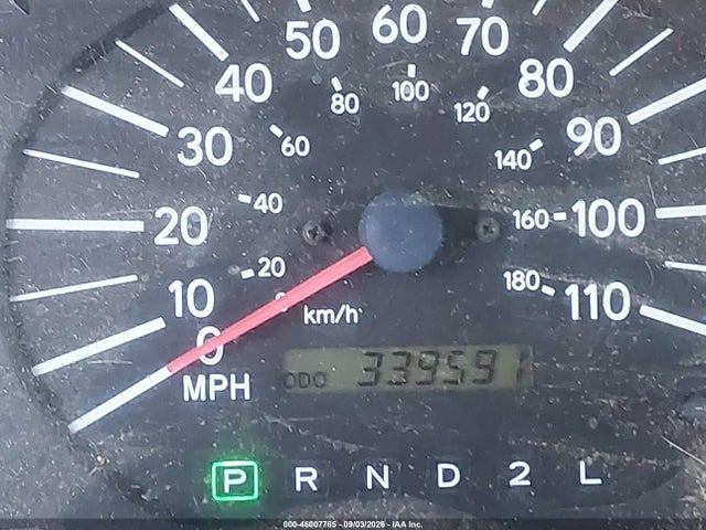 2000 Toyota Sienna Ce მანქანა იყიდება აუქციონზე, vin: 4T3ZF19C4YU193947, აუქციონის ნომერი: 46007785