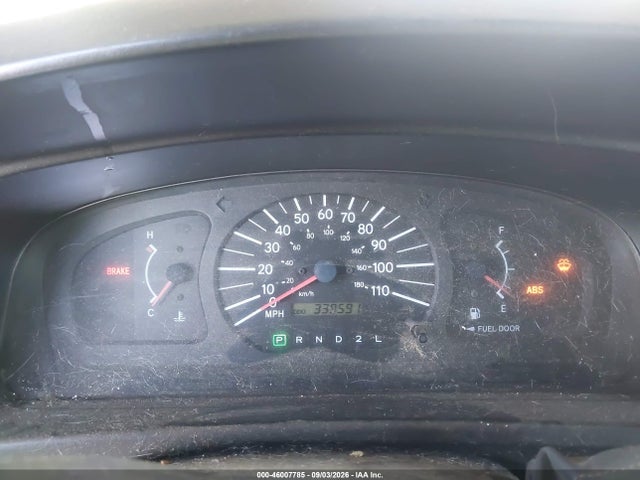 2000 Toyota Sienna Ce მანქანა იყიდება აუქციონზე, vin: 4T3ZF19C4YU193947, აუქციონის ნომერი: 46007785