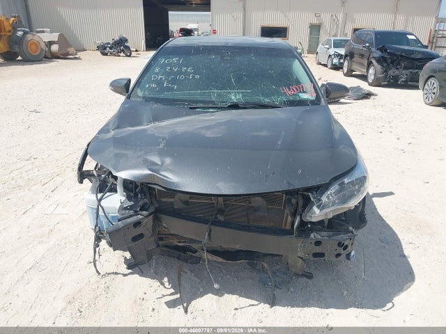 2016 Toyota Avalon Hybrid Limited მანქანა იყიდება აუქციონზე, vin: 4T1BD1EB9GU057051, აუქციონის ნომერი: 46007787