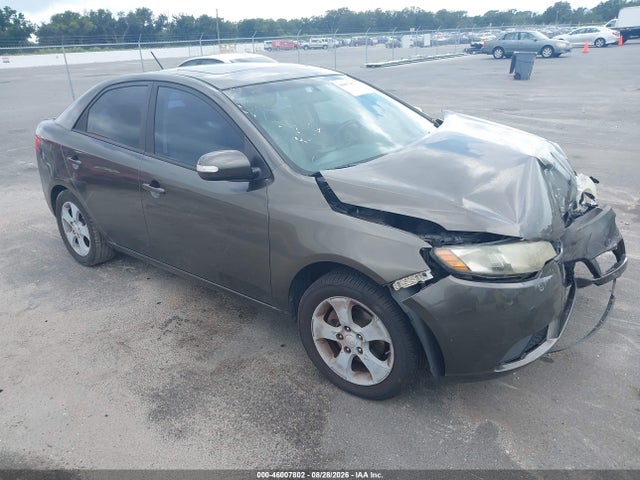 46007802 :رقم المزاد ، KNAFU4A27A5067380 vin ، 2010 Kia Forte Ex مزاد بيع