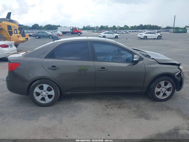 46007802 :رقم المزاد ، KNAFU4A27A5067380 vin ، 2010 Kia Forte Ex مزاد بيع