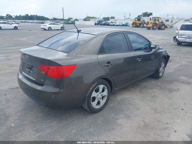 46007802 :رقم المزاد ، KNAFU4A27A5067380 vin ، 2010 Kia Forte Ex مزاد بيع