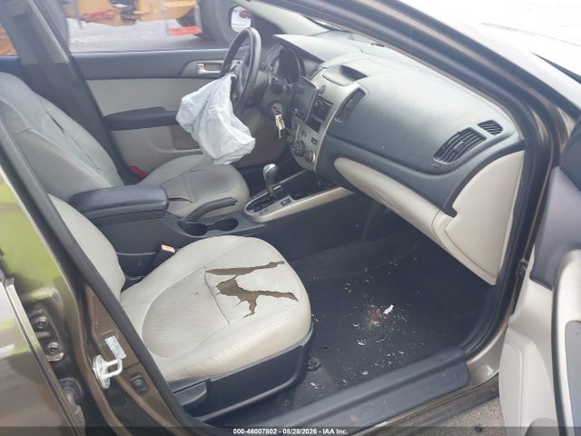 46007802 :رقم المزاد ، KNAFU4A27A5067380 vin ، 2010 Kia Forte Ex مزاد بيع