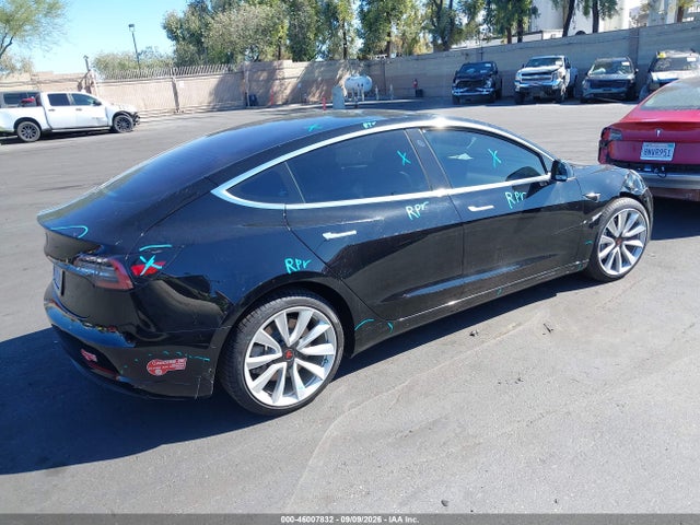 Продаж на аукціоні авто 2018 Tesla Model 3 Long Range/mid Range, vin: 5YJ3E1EA1JF046851, номер лоту: 46007832