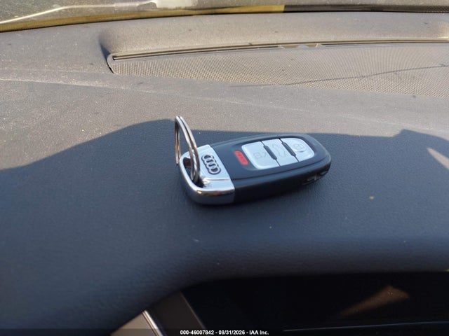 Продаж на аукціоні авто 2016 Audi A4 2.0t Premium, vin: WAUAFAFL2GN016219, номер лоту: 46007842