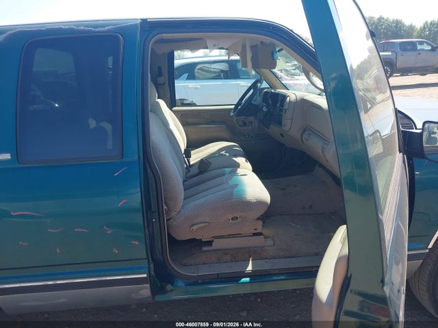 46007859 :رقم المزاد ، 1GCEC19R4WE103910 vin ، 1998 Chevrolet C1500 Fleetside مزاد بيع