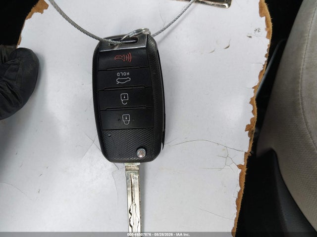 46007876 :رقم المزاد ، 5XXGM4A76FG497326 vin ، 2015 Kia Optima Lx مزاد بيع