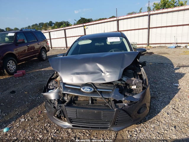 46007882 :رقم المزاد ، 1FADP3K20DL376754 vin ، 2013 Ford Focus Se مزاد بيع