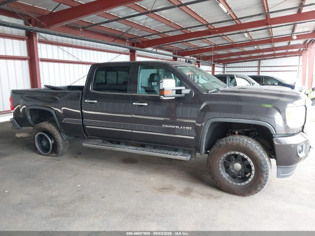46007900 :رقم المزاد ، 1GT42YE89GF139088 vin ، 2016 Gmc Sierra 3500hd Denali مزاد بيع