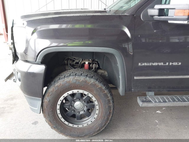 46007900 :رقم المزاد ، 1GT42YE89GF139088 vin ، 2016 Gmc Sierra 3500hd Denali مزاد بيع