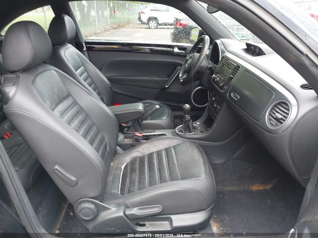 Продаж на аукціоні авто 2015 Volkswagen Beetle 2.0t R-line, vin: 3VW4T7AT5FM639181, номер лоту: 46007914