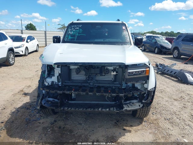 2026 Toyota Land Cruiser მანქანა იყიდება აუქციონზე, vin: JTEABFAJ7TK052576, აუქციონის ნომერი: 46007983