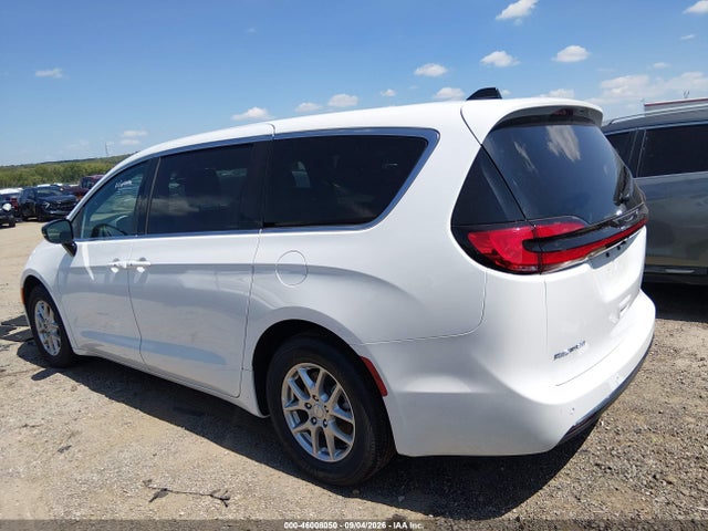 46008050 :رقم المزاد ، 2C4RC1BGXVR573077 vin ، 2027 Chrysler Pacifica مزاد بيع
