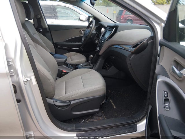 46008101 :رقم المزاد ، 5XYZUDLB8HG385443 vin ، 2017 Hyundai Santa Fe Sport 2.4l مزاد بيع