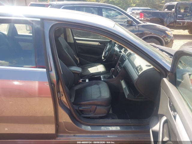 Продаж на аукціоні авто 2012 Volkswagen Passat 2.5l Se, vin: 1VWBH7A3XCC050410, номер лоту: 46008124