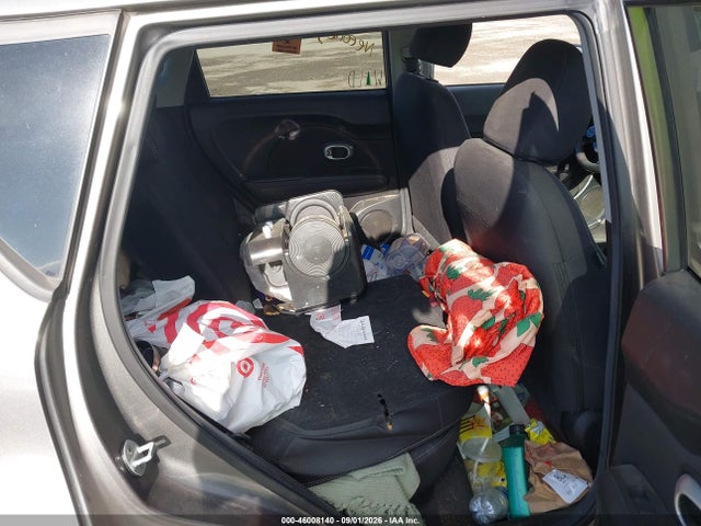 KNDJN2A20F7132502 KIA Soul