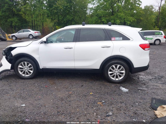 Продаж на аукціоні авто 2017 Kia Sorento 2.4l Lx, vin: 5XYPGDA38HG272957, номер лоту: 46008169