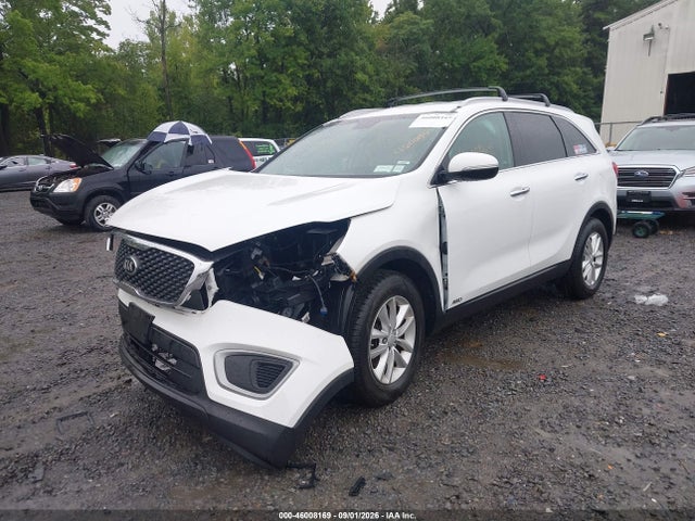 Продаж на аукціоні авто 2017 Kia Sorento 2.4l Lx, vin: 5XYPGDA38HG272957, номер лоту: 46008169
