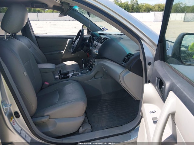 46008173 :رقم المزاد ، JTEBK3EHXA2166062 vin ، 2010 Toyota Highlander Base V6 مزاد بيع
