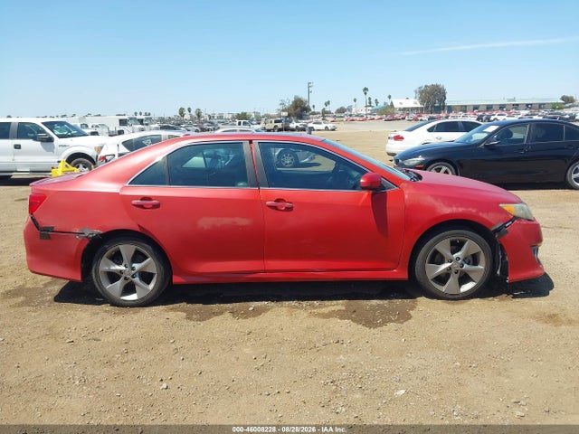 46008228 :رقم المزاد ، 4T1BF1FK3EU824463 vin ، 2014 Toyota Camry Se Sport مزاد بيع
