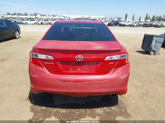 46008228 :رقم المزاد ، 4T1BF1FK3EU824463 vin ، 2014 Toyota Camry Se Sport مزاد بيع