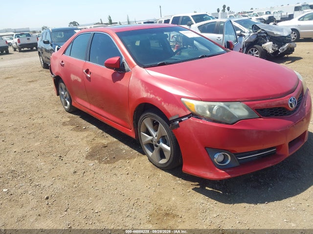 46008228 :رقم المزاد ، 4T1BF1FK3EU824463 vin ، 2014 Toyota Camry Se Sport مزاد بيع