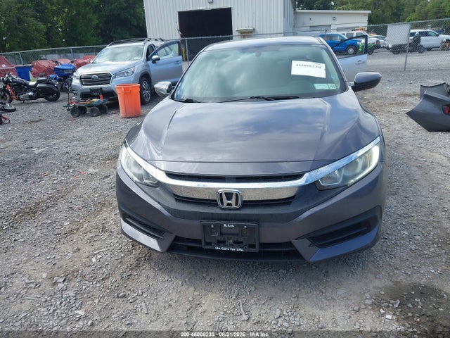 Aukcja sprzedaży 2017 Honda Civic Lx, vin: 2HGFC2F52HH538305, numer aukcji: 46008230