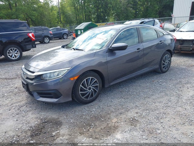 Aukcja sprzedaży 2017 Honda Civic Lx, vin: 2HGFC2F52HH538305, numer aukcji: 46008230