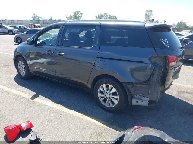 KIA SEDONA LX 2015 KNDMB5C19F6029886 Image 3