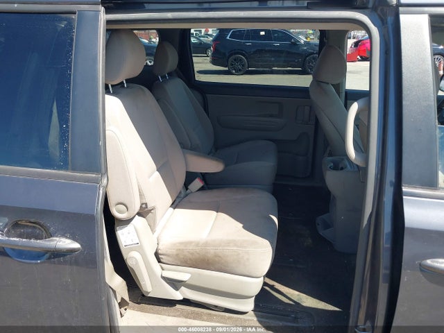 KIA SEDONA LX 2015 KNDMB5C19F6029886 Image 8