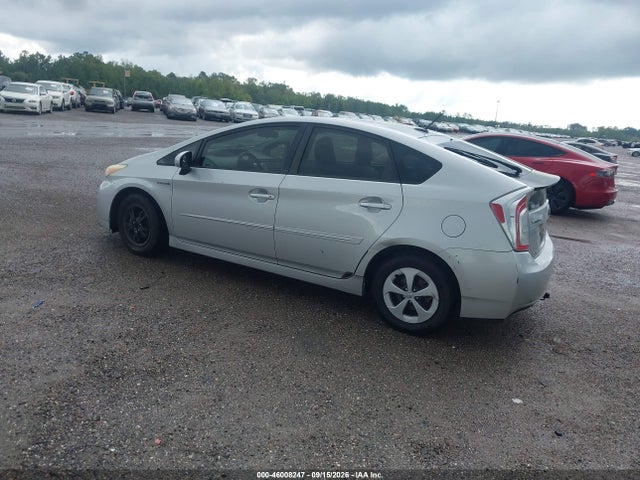 Продажа на аукционе авто 2013 Toyota Prius Three, vin: JTDKN3DU2D5549989, номер лота: 46008247