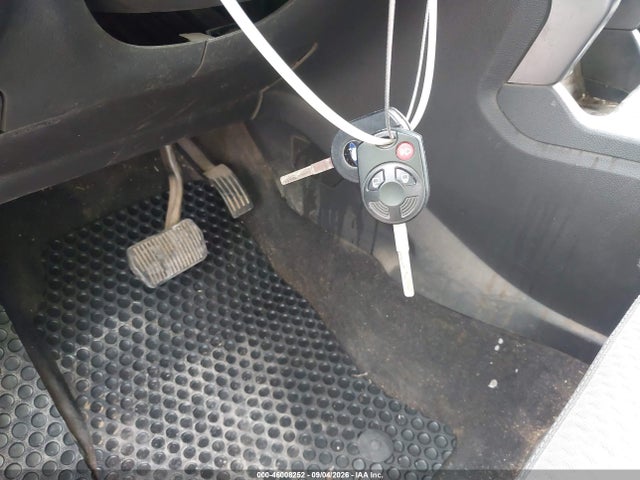 46008252 :رقم المزاد ، 1FMCU0GD7HUB20548 vin ، 2017 Ford Escape Se مزاد بيع