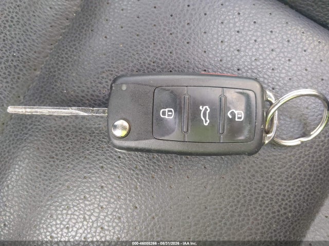 Продаж на аукціоні авто 2017 Volkswagen Tiguan 2.0t Wolfsburg Edition, vin: WVGRV7AX3HW502244, номер лоту: 46008266