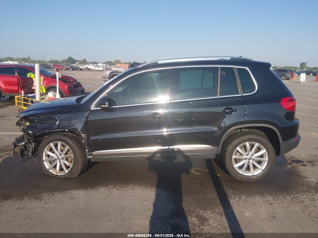 Продаж на аукціоні авто 2017 Volkswagen Tiguan 2.0t Wolfsburg Edition, vin: WVGRV7AX3HW502244, номер лоту: 46008266