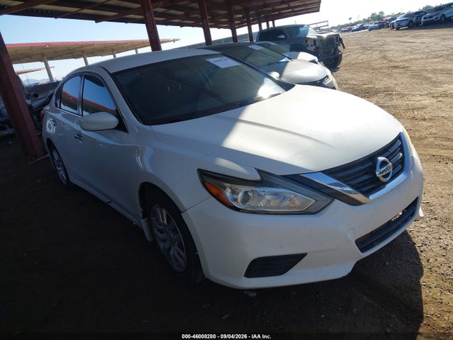 Продаж на аукціоні авто 2017 Nissan Altima 2.5 S, vin: 1N4AL3AP2HN318229, номер лоту: 46008280