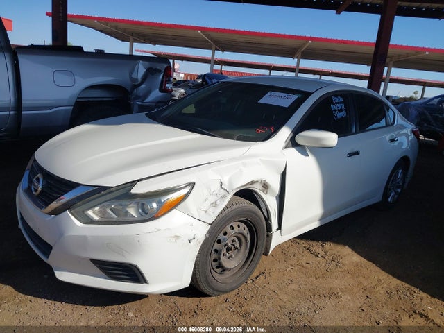 2017 Nissan Altima 2.5 S მანქანა იყიდება აუქციონზე, vin: 1N4AL3AP2HN318229, აუქციონის ნომერი: 46008280