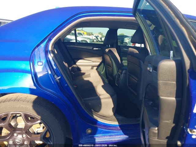 46008310 :رقم المزاد ، 2C3CCAAG1KH728838 vin ، 2019 Chrysler 300 Touring مزاد بيع