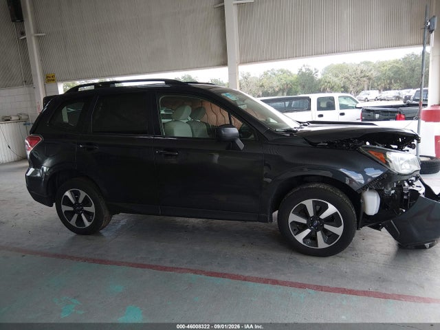 2017 Subaru Forester 2.5i Premium მანქანა იყიდება აუქციონზე, vin: JF2SJAGC2HH575243, აუქციონის ნომერი: 46008322