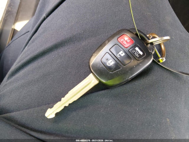 Продаж на аукціоні авто 2015 Toyota Corolla Le, vin: 2T1BURHE7FC472762, номер лоту: 46008376