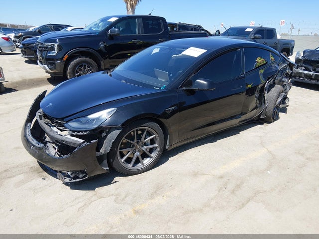 Tesla Model 3 Long Range Dual Motor All-wheel Drive 2021 5YJ3E1EB4MF066251 Image 2