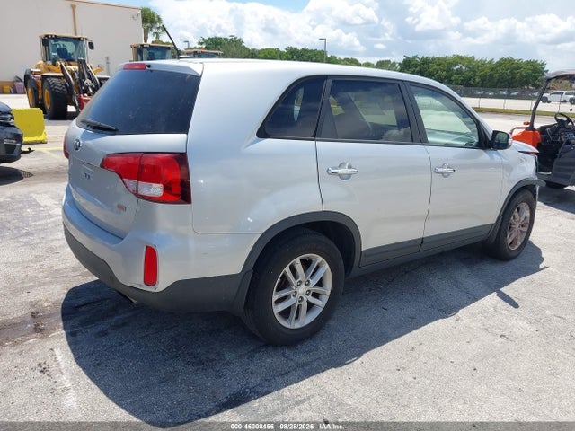 Продажа на аукционе авто 2014 Kia Sorento Lx, vin: 5XYKT3A65EG520796, номер лота: 46008456