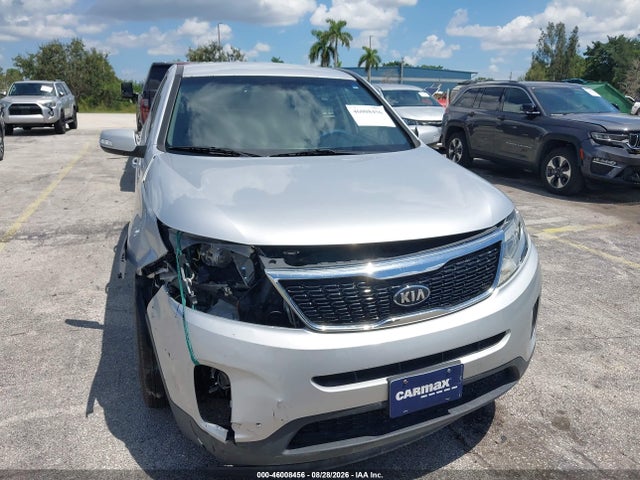 Продажа на аукционе авто 2014 Kia Sorento Lx, vin: 5XYKT3A65EG520796, номер лота: 46008456