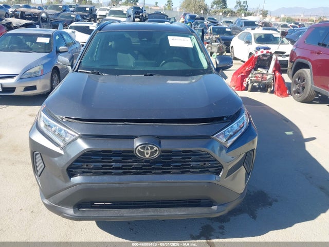 46008469 :رقم المزاد ، 2T3P1RFV8NC282279 vin ، 2022 Toyota Rav4 Xle مزاد بيع
