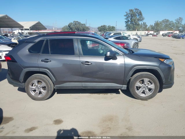 46008469 :رقم المزاد ، 2T3P1RFV8NC282279 vin ، 2022 Toyota Rav4 Xle مزاد بيع