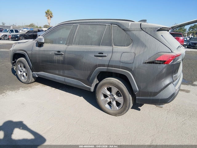 46008469 :رقم المزاد ، 2T3P1RFV8NC282279 vin ، 2022 Toyota Rav4 Xle مزاد بيع