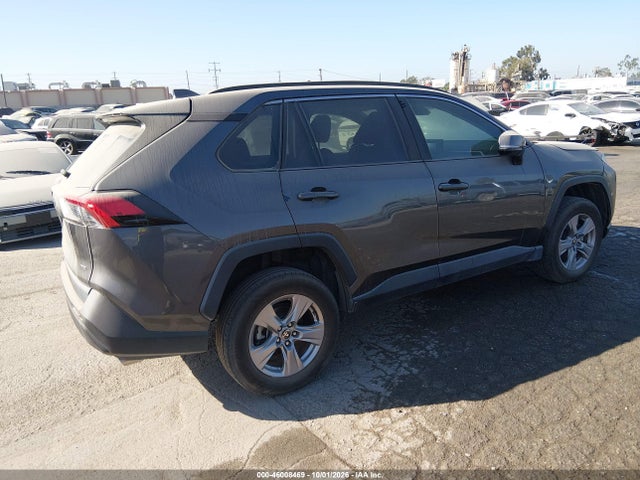 46008469 :رقم المزاد ، 2T3P1RFV8NC282279 vin ، 2022 Toyota Rav4 Xle مزاد بيع