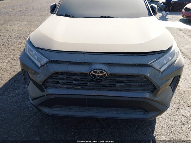 46008469 :رقم المزاد ، 2T3P1RFV8NC282279 vin ، 2022 Toyota Rav4 Xle مزاد بيع