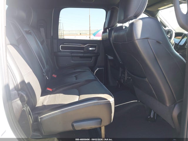 Продажа на аукционе авто 2019 Ram 2500 Laramie  4x4 6'4 Box, vin: 3C6UR5NL9KG685998, номер лота: 46008496